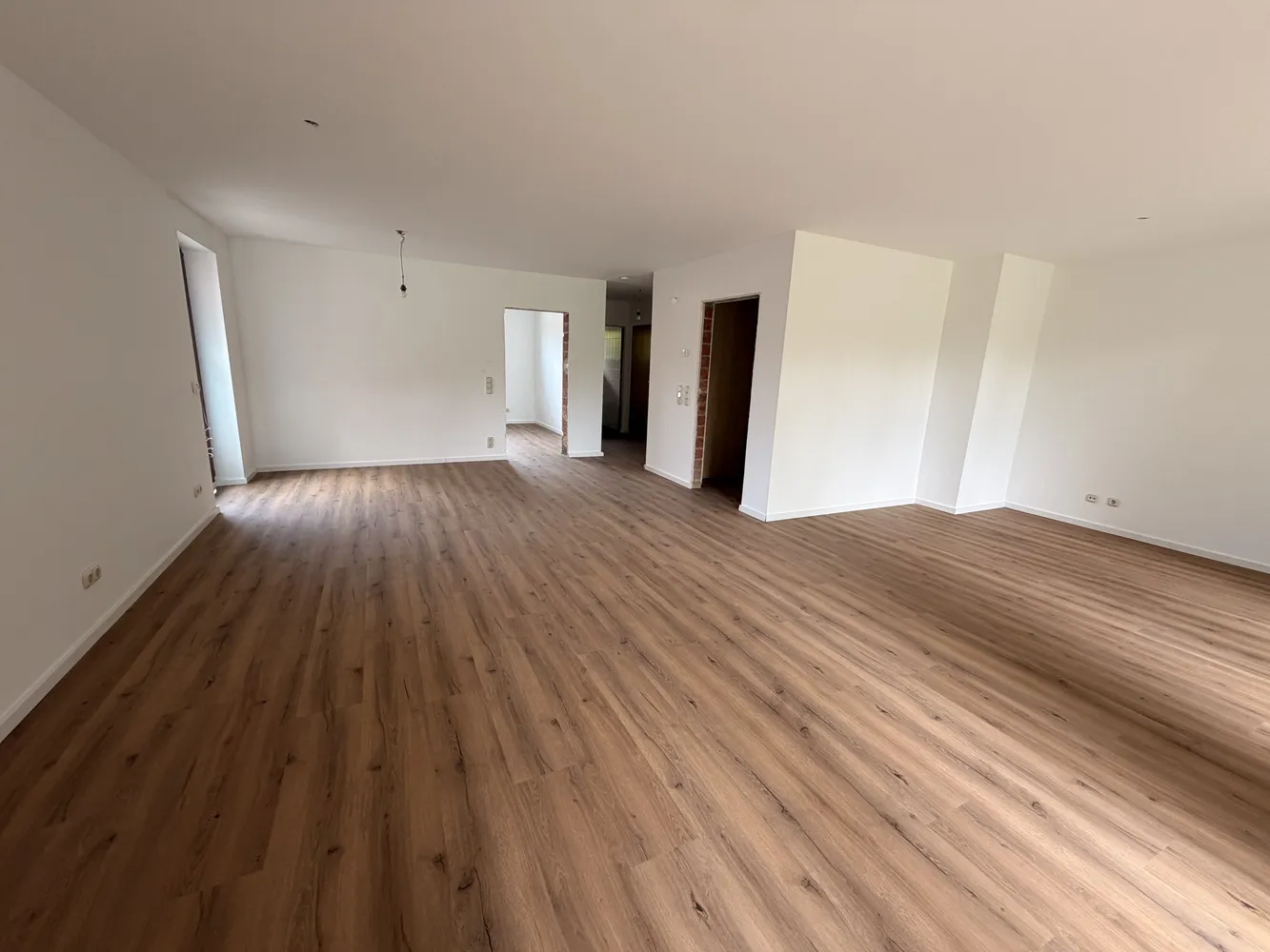 3 Zimmer Wohnung mit 120 m² in Dinslaken – Bild 2