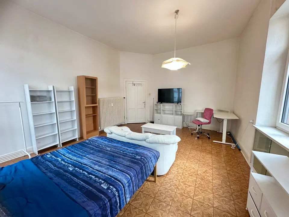 Shared room with 37 m² in Kaiserslautern – Photo 2