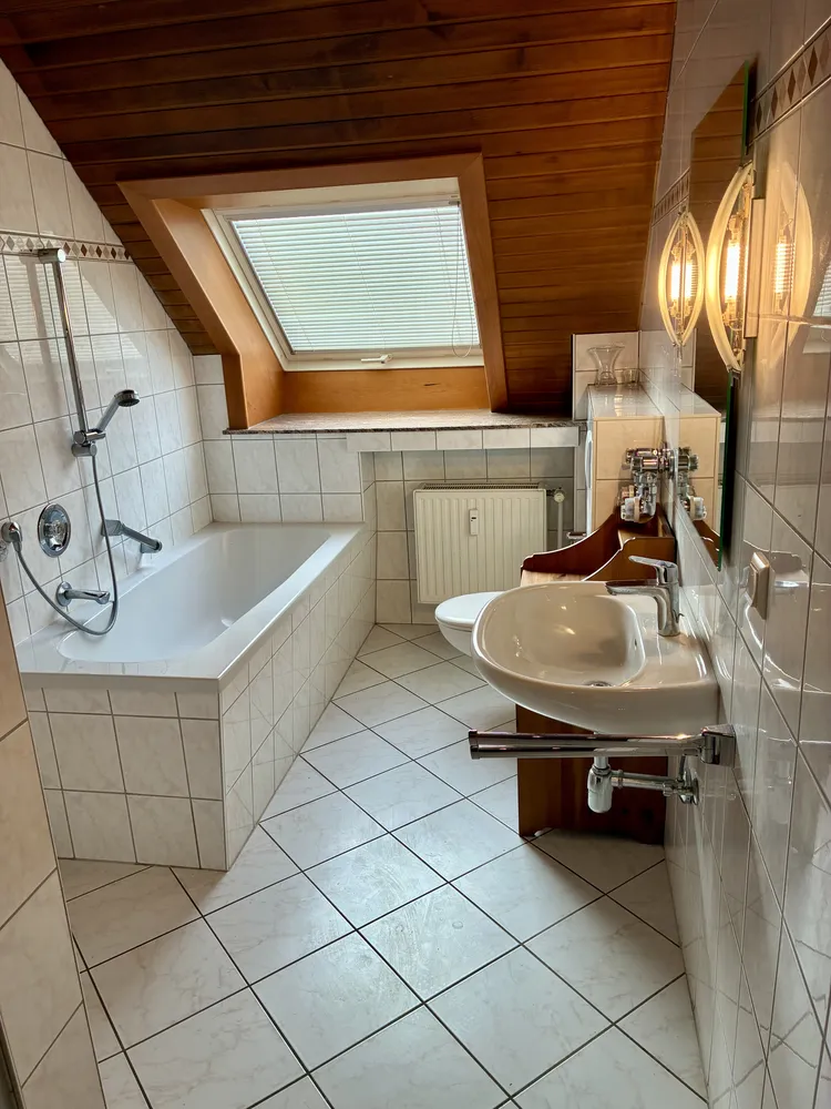3 room apartment with 93 m² in Wiesbaden – Photo 6