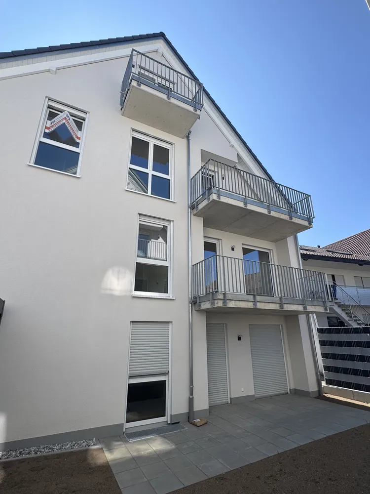 3 Zimmer Wohnung mit 75 m² in Karlsruhe – Bild 2