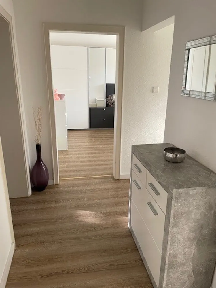 2 Zimmer Wohnung mit 72 m² in Düsseldorf – Bild 1