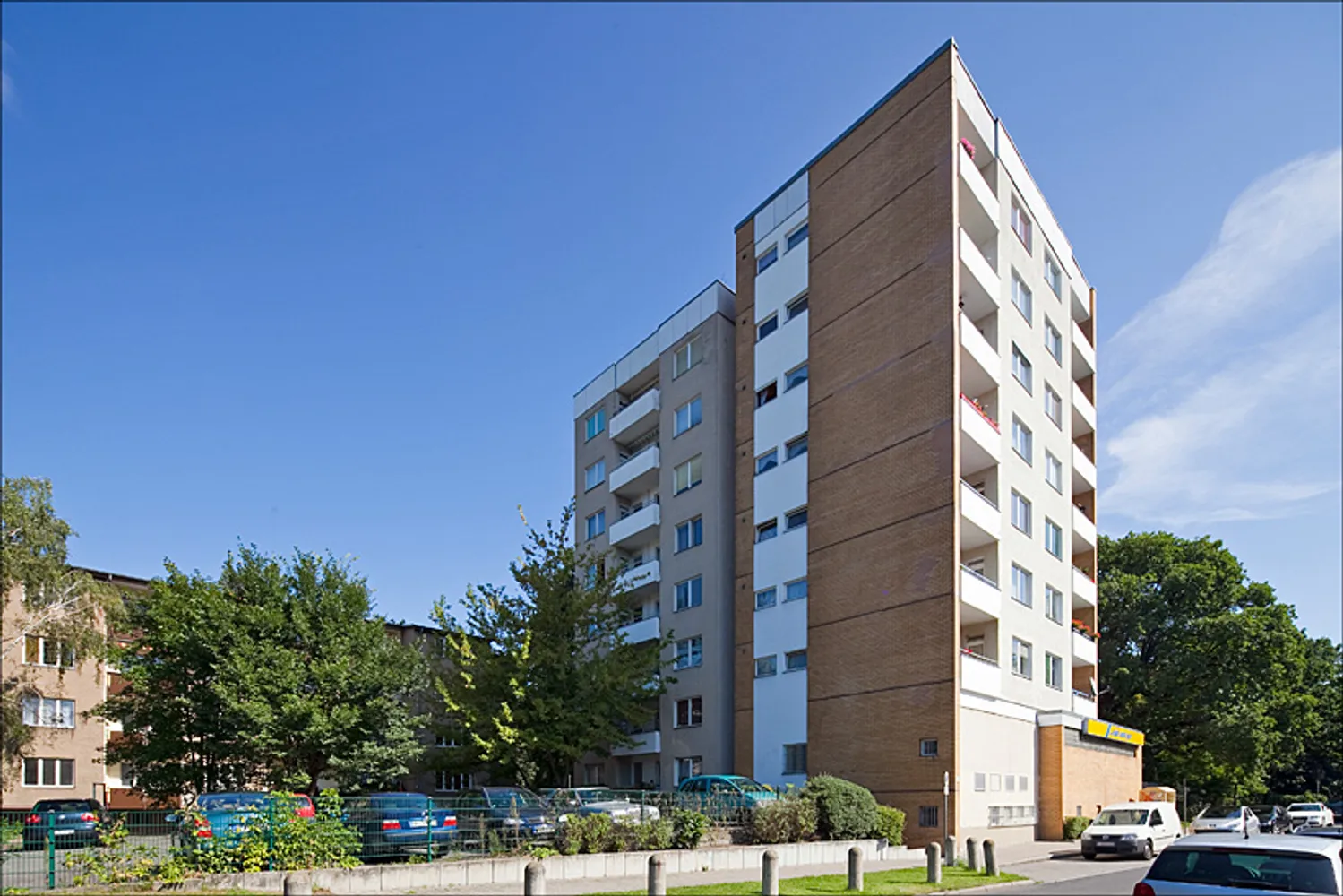 2 Zimmer Wohnung mit 64 m² in Berlin – Bild 1