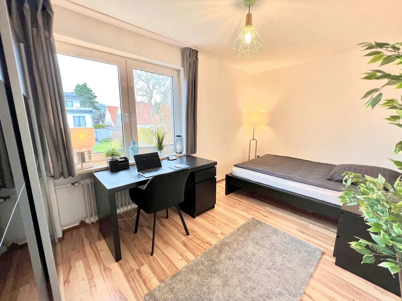 Shared room with 13 m² in Munich – Photo 1