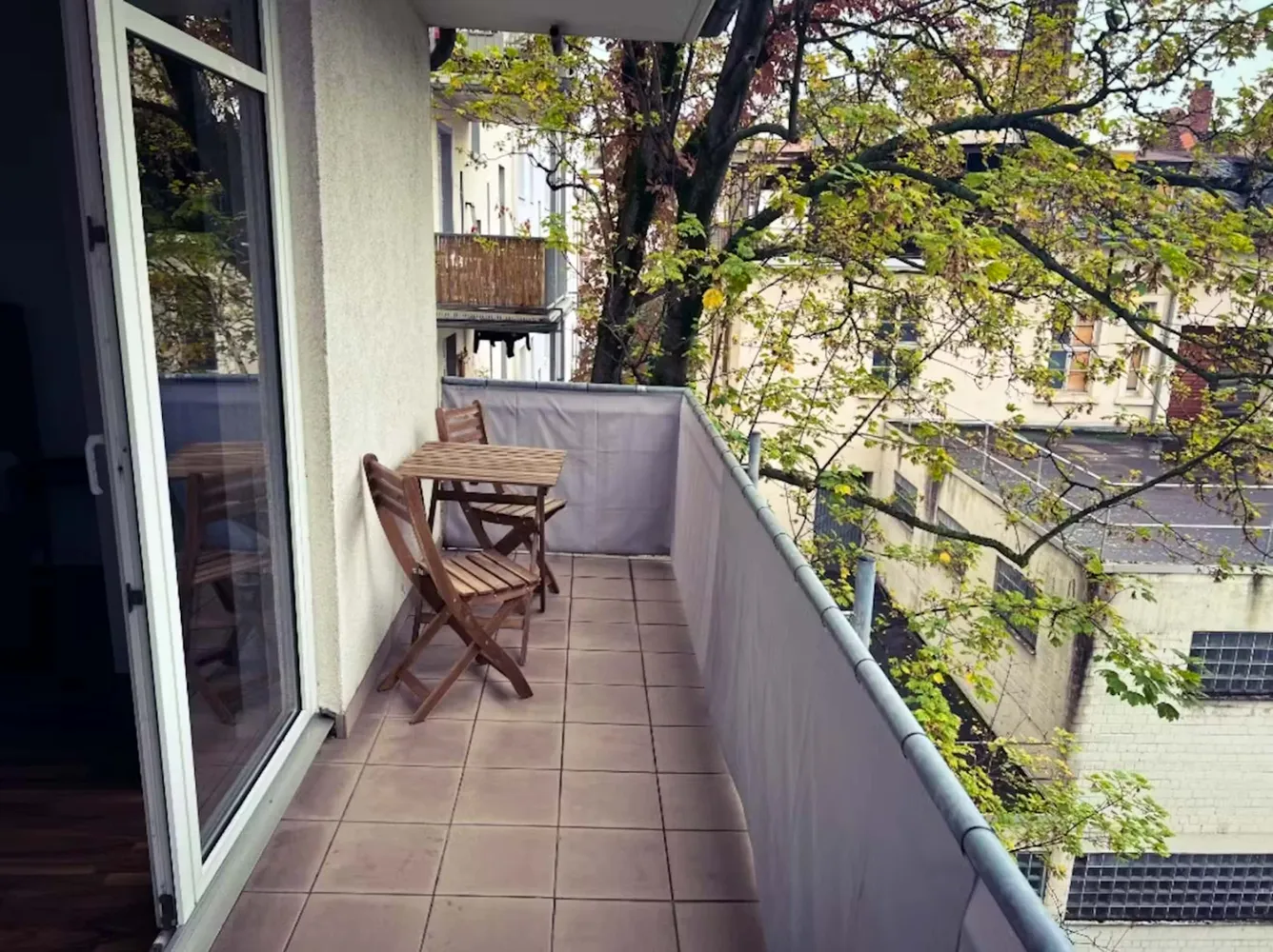 WG-Zimmer mit 25 m² in Frankfurt am Main – Bild 8