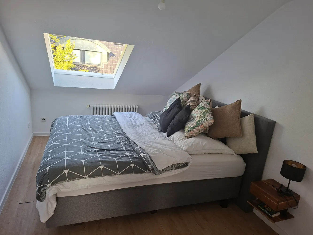 2 Zimmer Wohnung mit 54 m² in Bonn – Bild 2