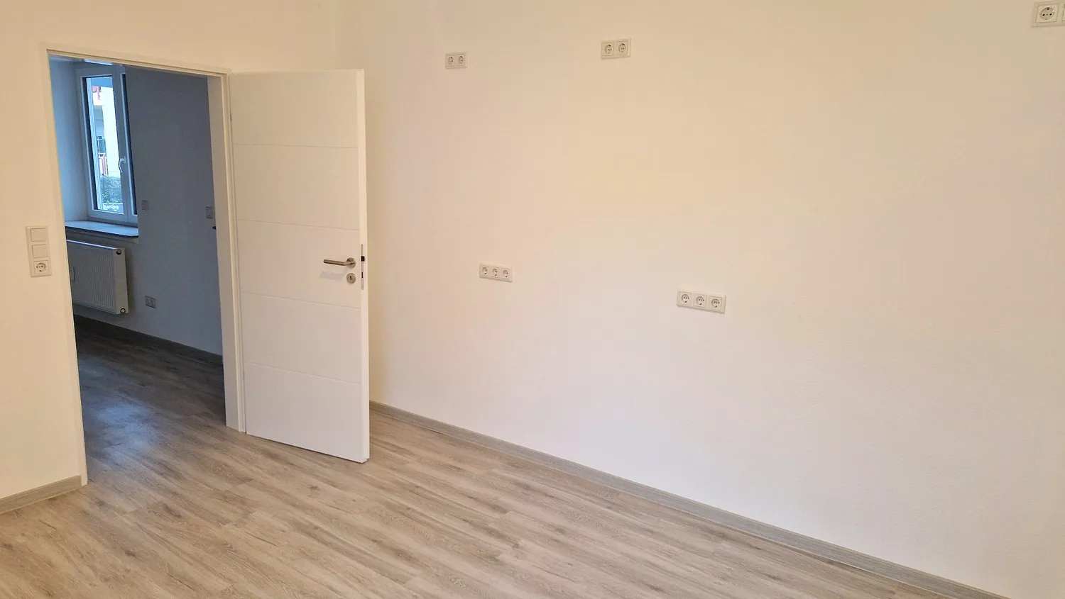 3 room apartment with 90 m² in Dietzenbach – Photo 3