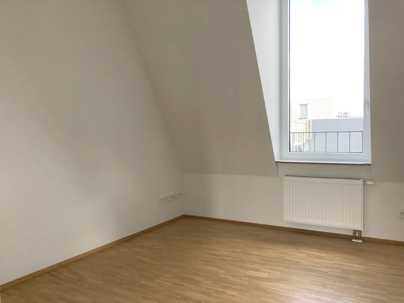 4 Zimmer Wohnung mit 86 m² in Hannover – Bild 4