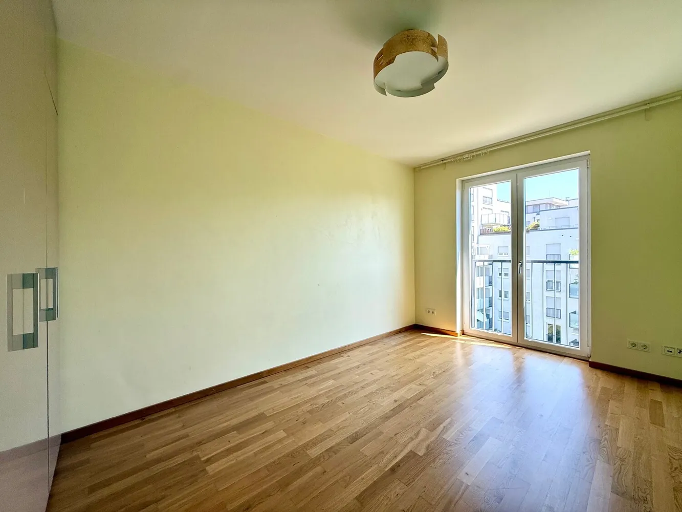 4 Zimmer Wohnung mit 115 m² in Frankfurt am Main – Bild 4