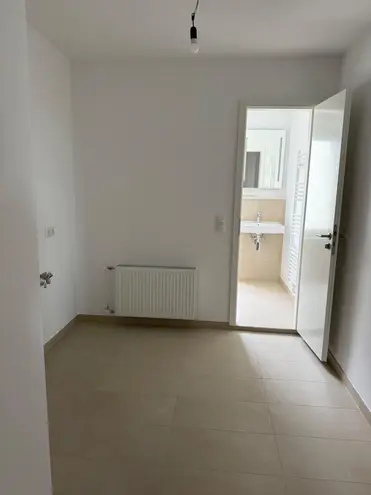 2 Zimmer Wohnung mit 77 m² in Berlin – Bild 10