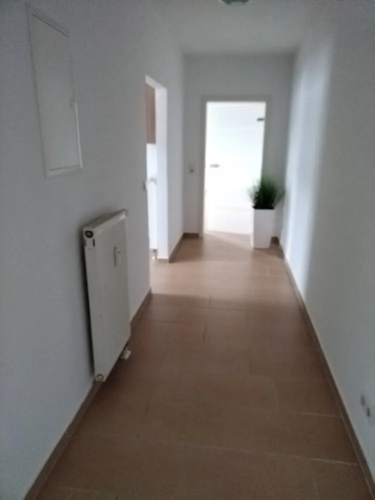 2 Zimmer Wohnung mit 64 m² in Wuppertal – Bild 2