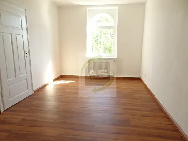4 Zimmer Wohnung mit 100 m² in Zwickau – Bild 2