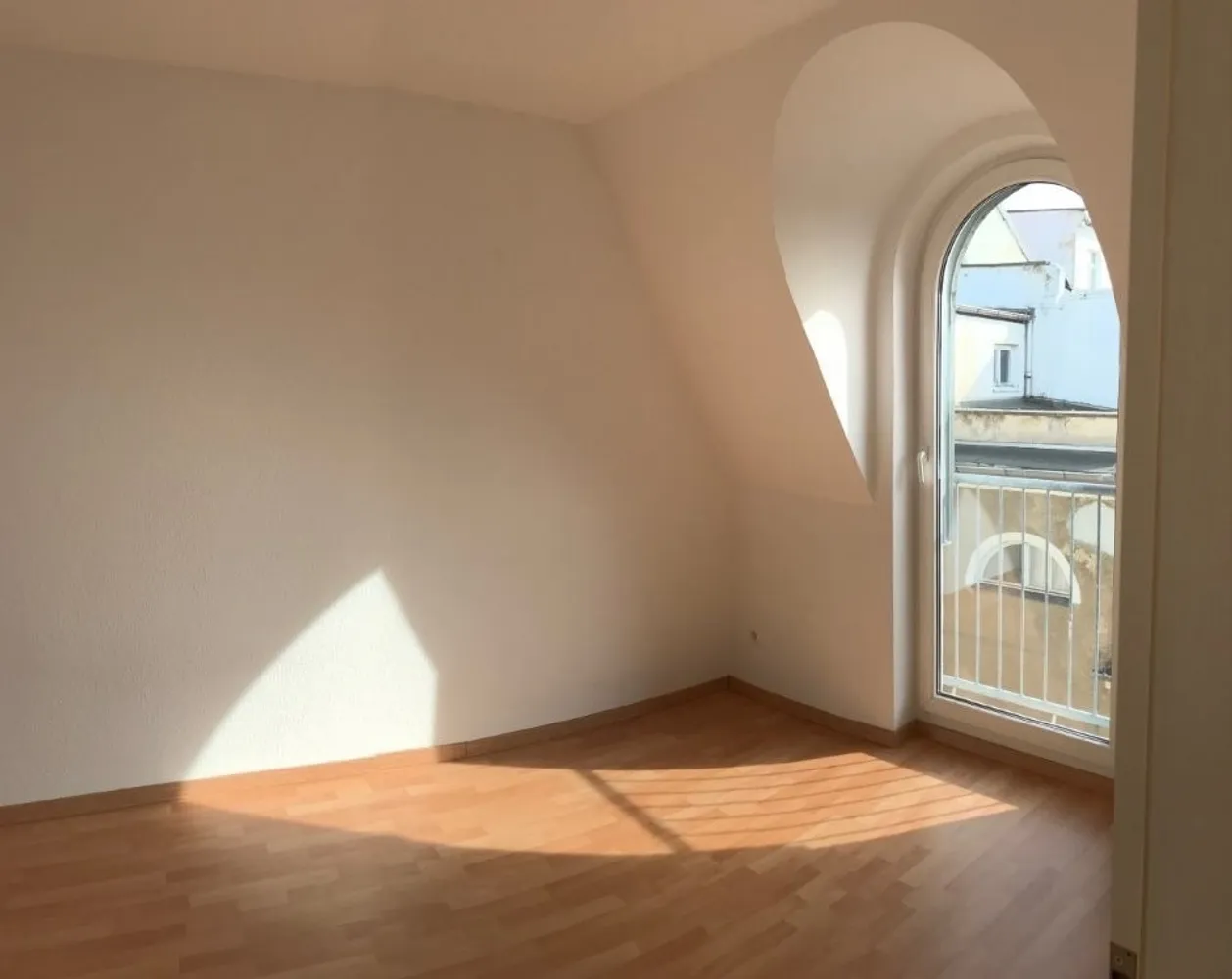 2 Zimmer Wohnung mit 41 m² in Halle (Saale) – Bild 3