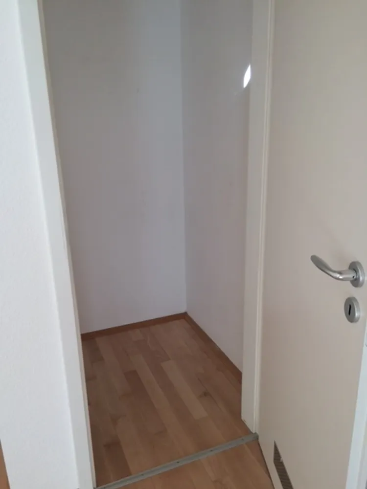 3 Zimmer Wohnung mit 85 m² in Wiesbaden – Bild 4