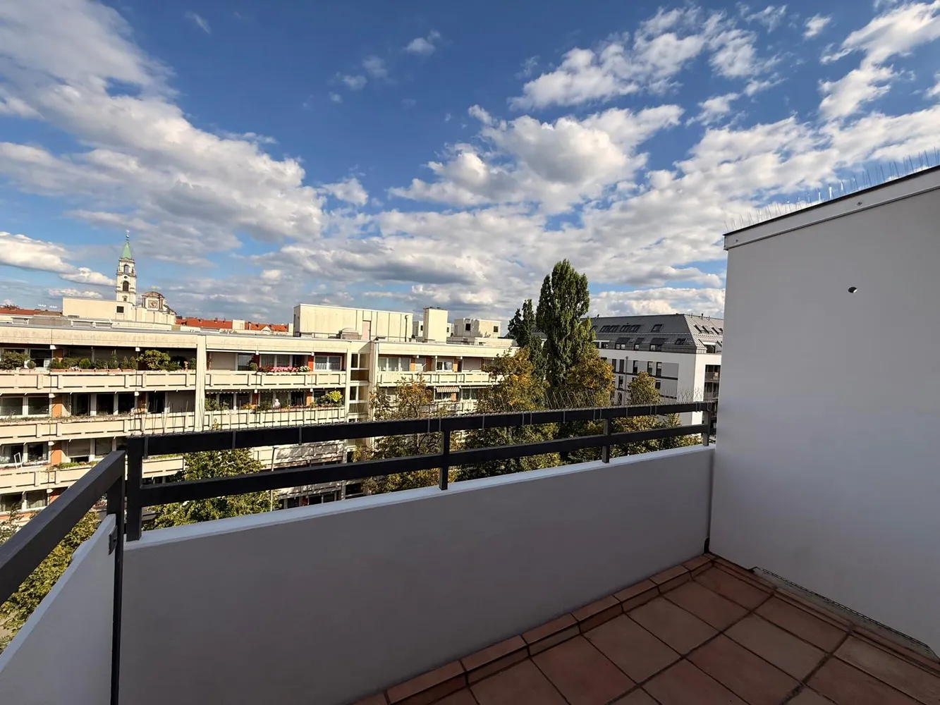 2 Zimmer Wohnung mit 47 m² in München – Bild 7