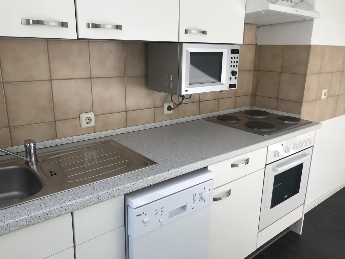 2 room apartment with 40 m² in Frankfurt am Main – Photo 3