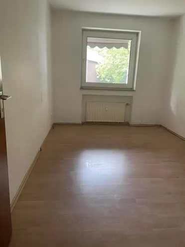 3 Zimmer Wohnung mit 79 m² in Gelsenkirchen – Bild 2