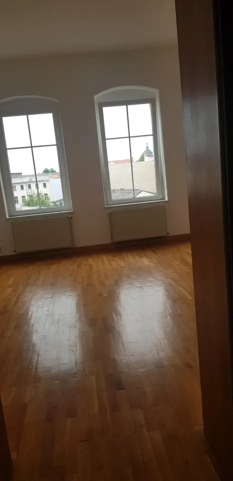 3 Zimmer Wohnung mit 108 m² in Halle (Saale) – Bild 2