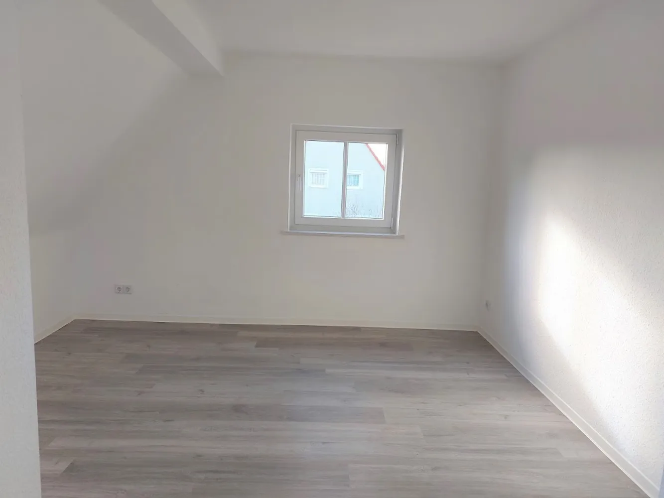 3 Zimmer Wohnung mit 61 m² in Delitzsch – Bild 2