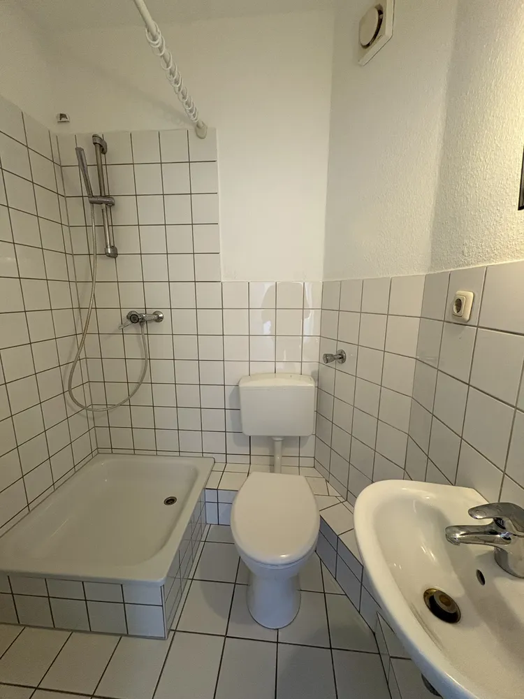 2 Zimmer Wohnung mit 37 m² in Lübeck – Bild 4