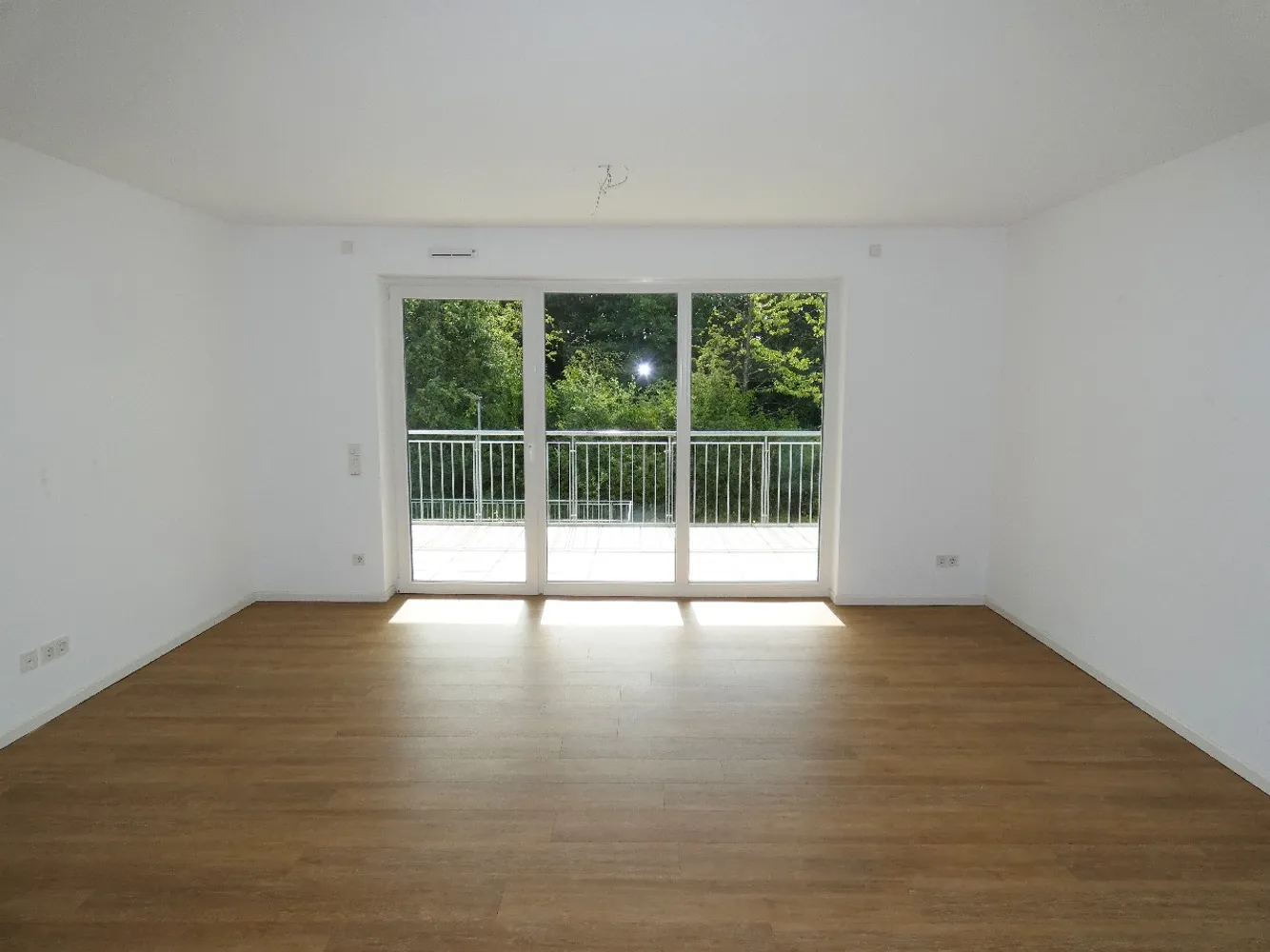 3 Zimmer Wohnung mit 91 m² in Leverkusen – Bild 2