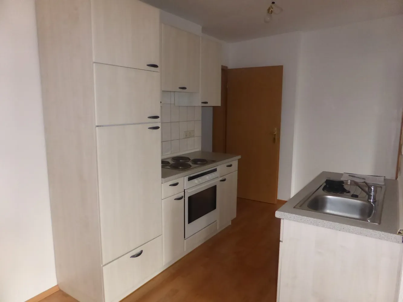 1 Zimmer Wohnung mit 38 m² in Halle (Saale) – Bild 2