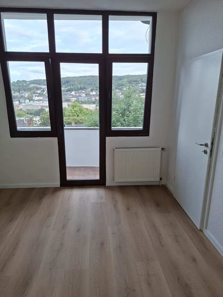 2 Zimmer Wohnung mit 67 m² in Wuppertal – Bild 3