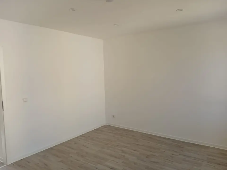 2 Zimmer Wohnung mit 20 m² in Saarbrücken – Bild 6