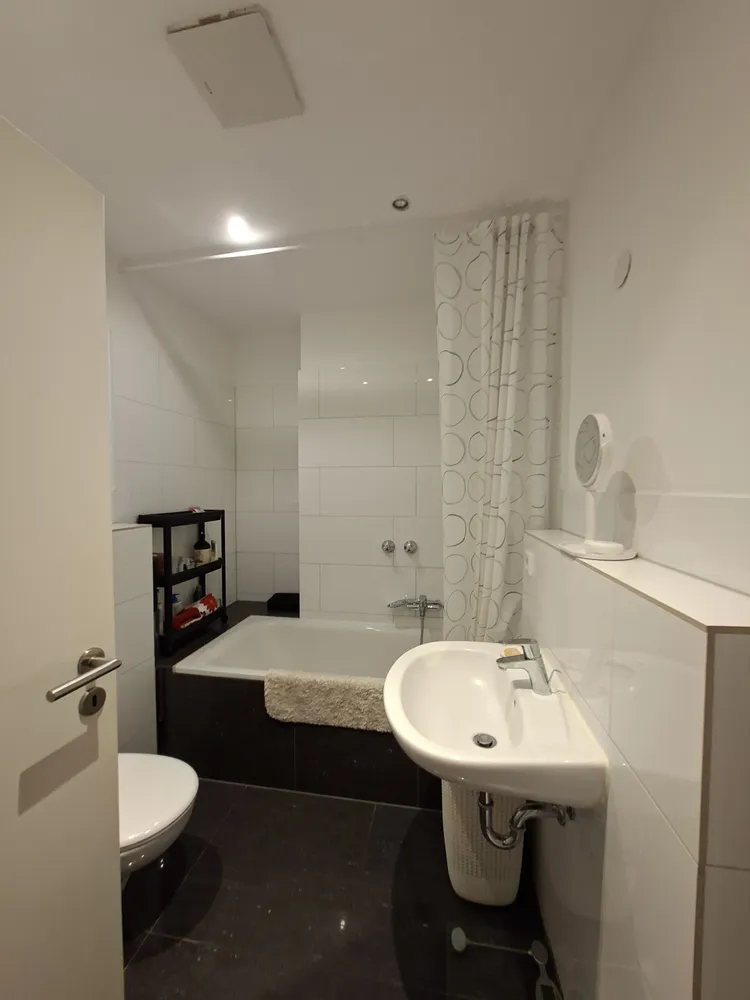 4 Zimmer Wohnung mit 84 m² in Frankfurt am Main – Bild 9