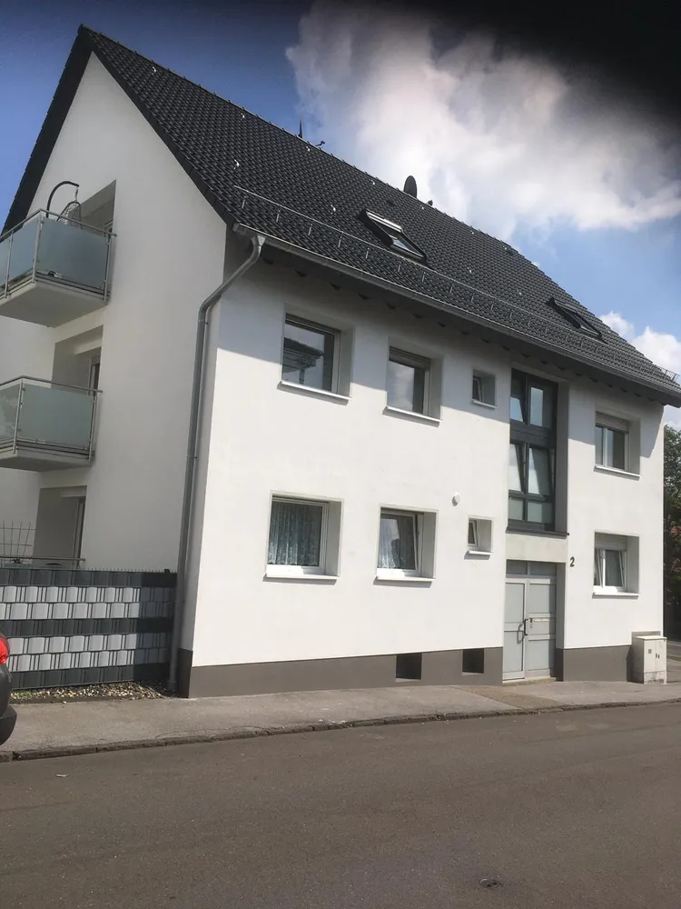 4 Zimmer Wohnung mit 97 m² in Solingen – Bild 1