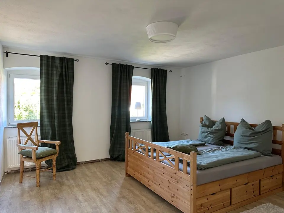 7 Zimmer Haus mit 150 m² in Saarbrücken – Bild 1