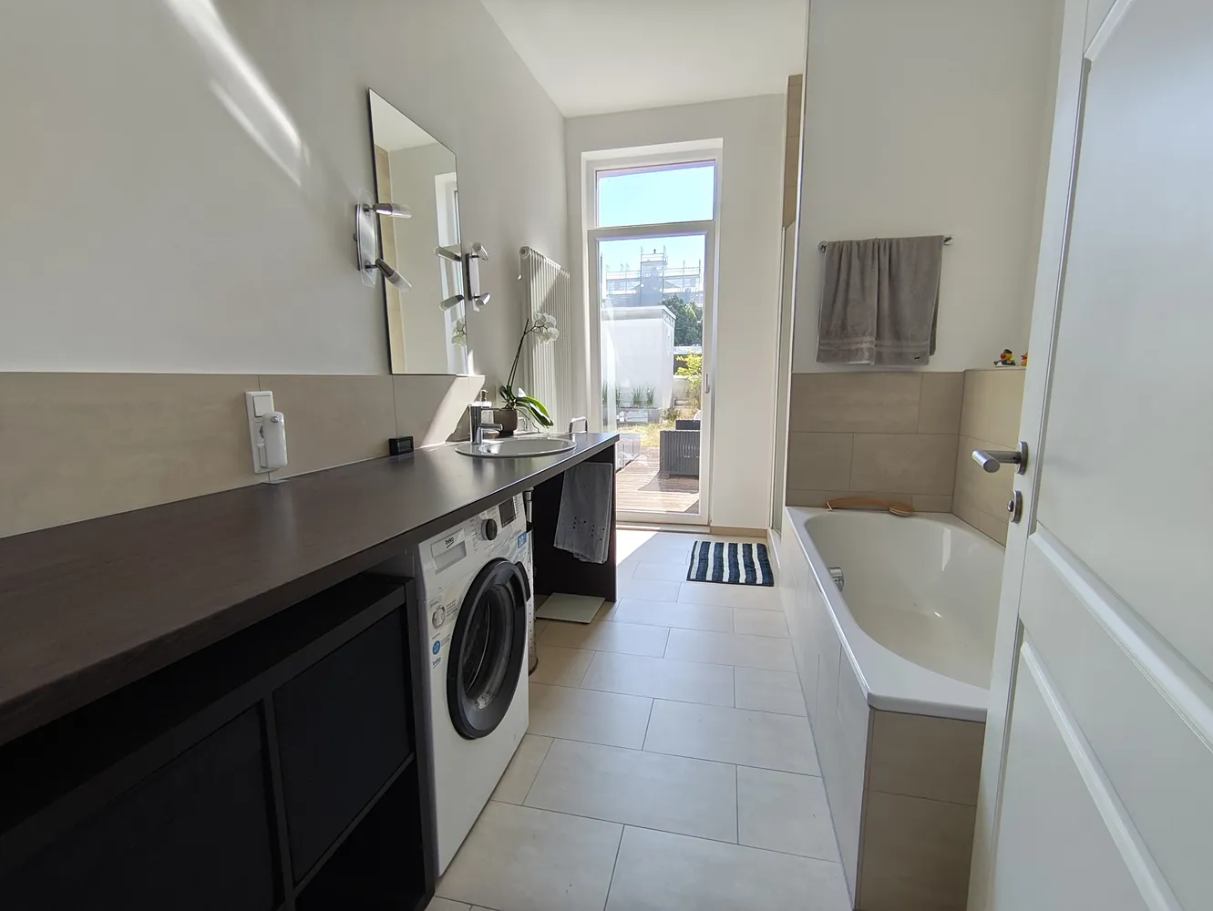 2 Zimmer Wohnung mit 80 m² in Wiesbaden – Bild 9