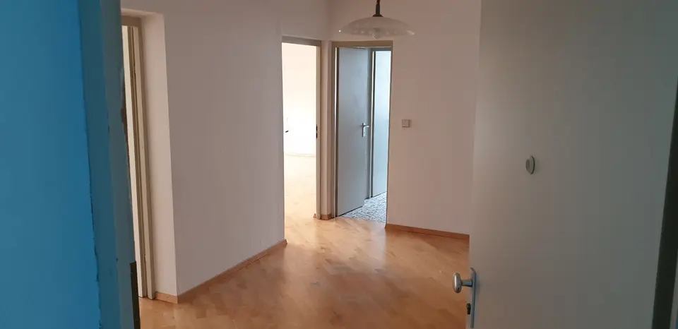 2 Zimmer Wohnung mit 80 m² in Kaiserslautern – Bild 3
