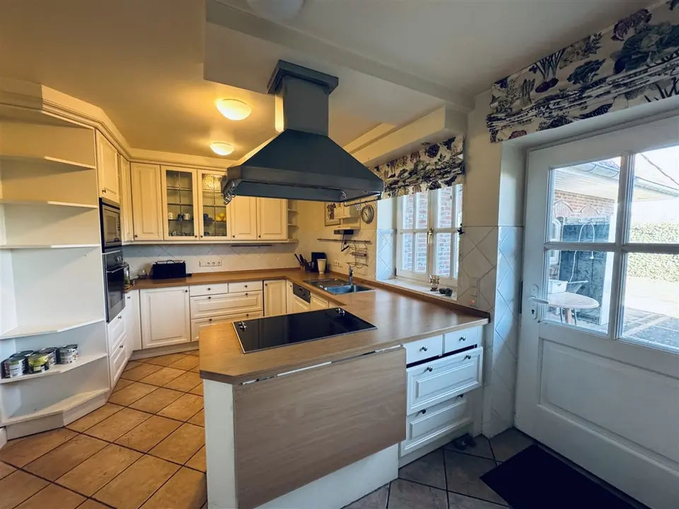 6 Zimmer Haus mit 270 m² in Winsen (Luhe) – Bild 7