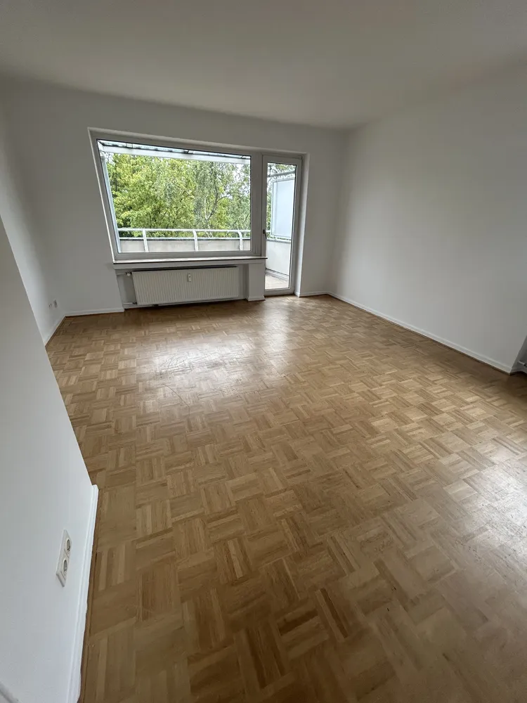4 Zimmer Wohnung mit 82 m² in Hannover – Bild 1