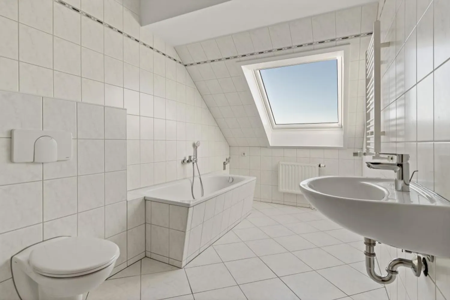 2 Zimmer Wohnung mit 60 m² in Weißenfels – Bild 10