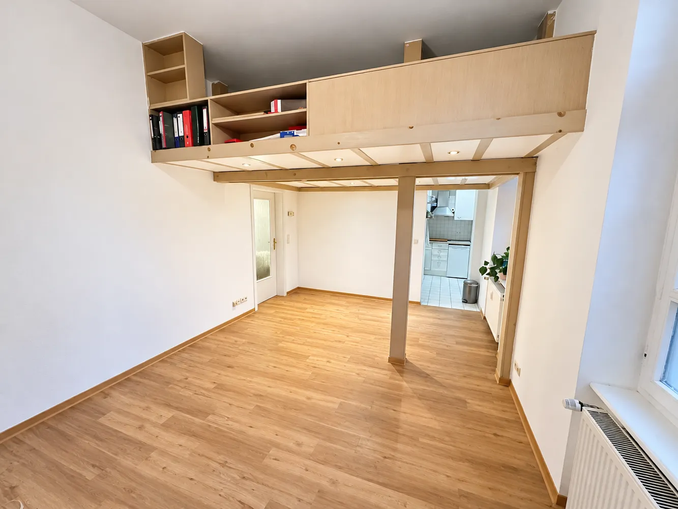 1 Zimmer Wohnung mit 39 m² in Karlsruhe – Bild 2