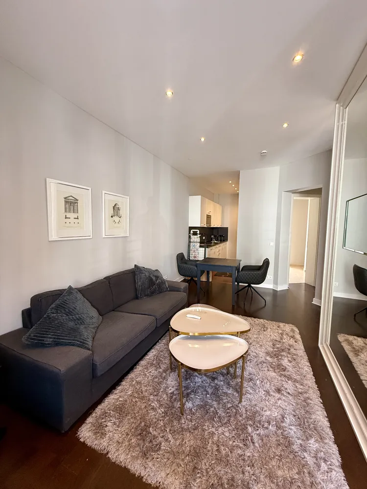 1 room apartment with 43 m² in Frankfurt am Main – Photo 1