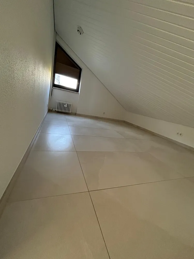 4 Zimmer Wohnung mit 162 m² in Wiesbaden – Bild 11