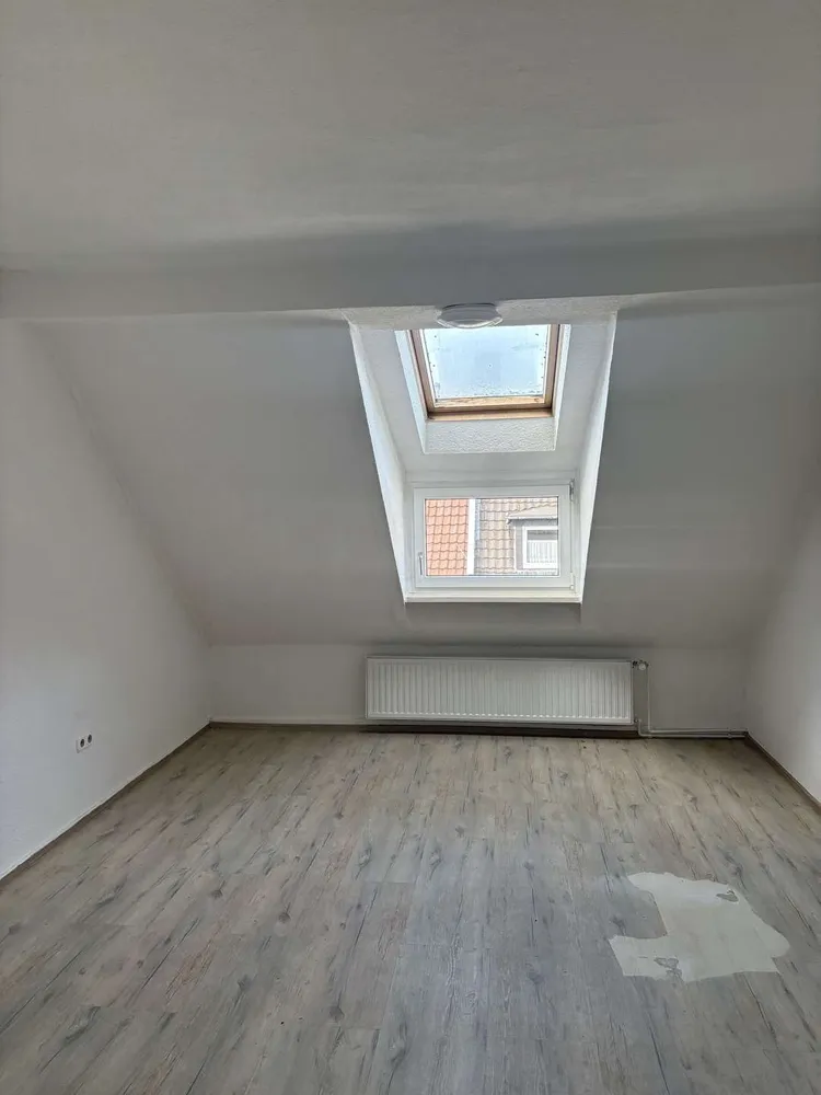 6 Zimmer Wohnung mit 110 m² in Paderborn – Bild 2