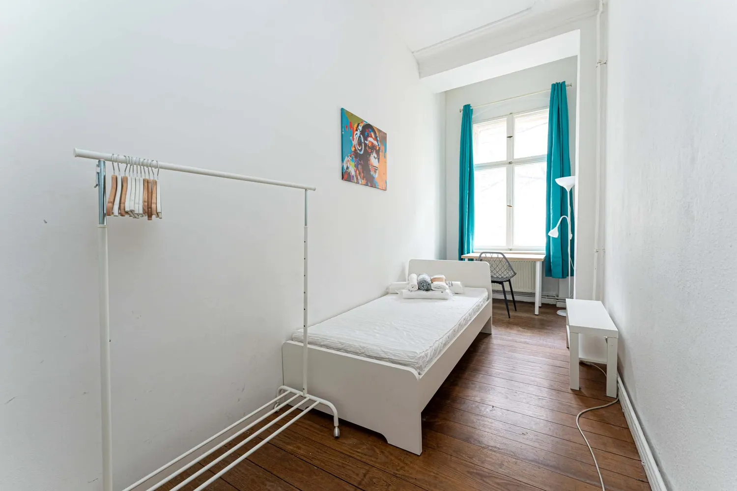 Shared room with 15 m² in Berlin – Photo 3