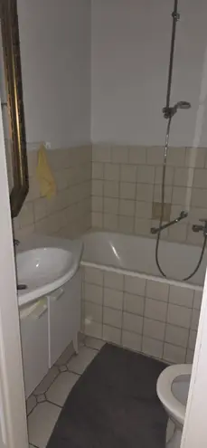 3 Zimmer Wohnung mit 70 m² in Düsseldorf – Bild 3