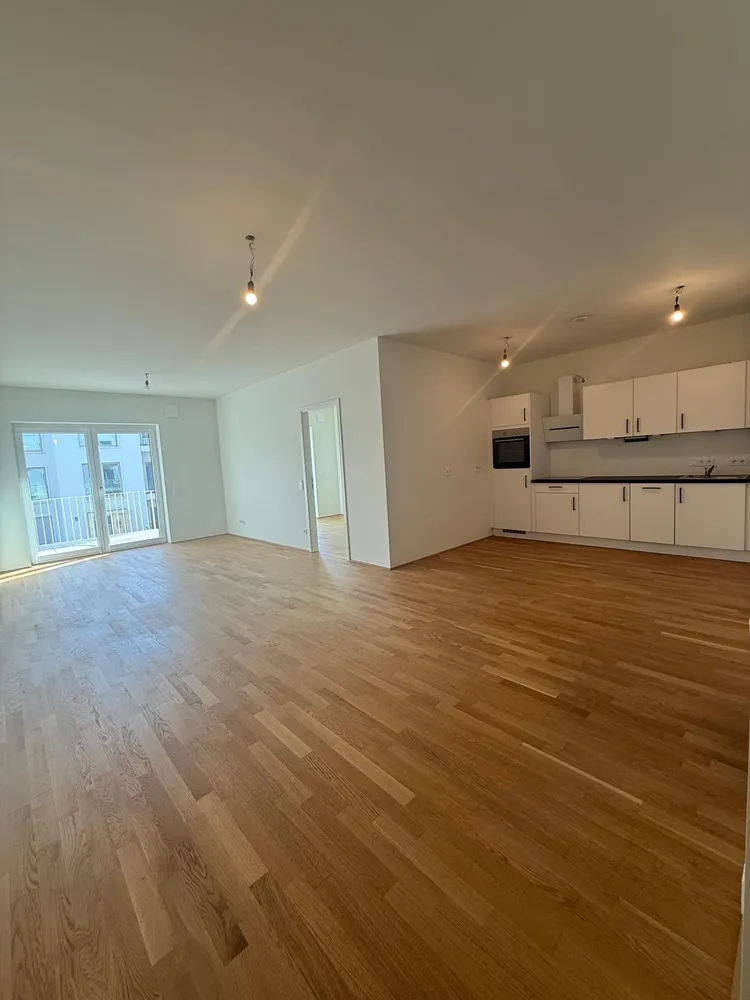 2 room apartment with 67 m² in Munich – Photo 2