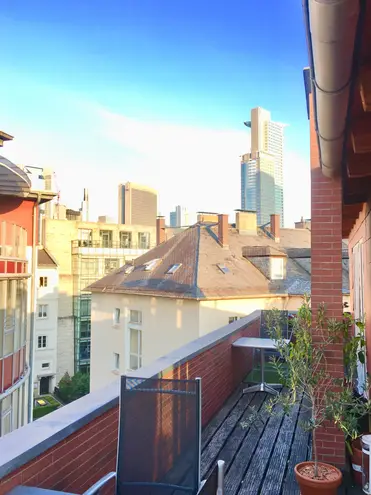 4 Zimmer Wohnung mit 110 m² in Frankfurt am Main – Bild 4