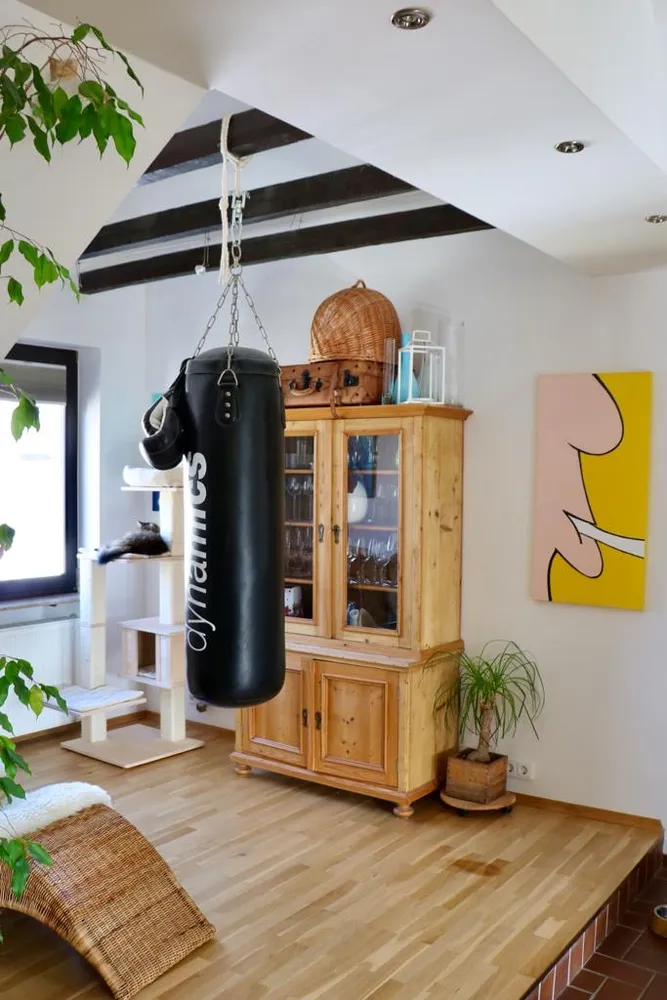 4 Zimmer Wohnung mit 120 m² in Frankfurt am Main – Bild 3