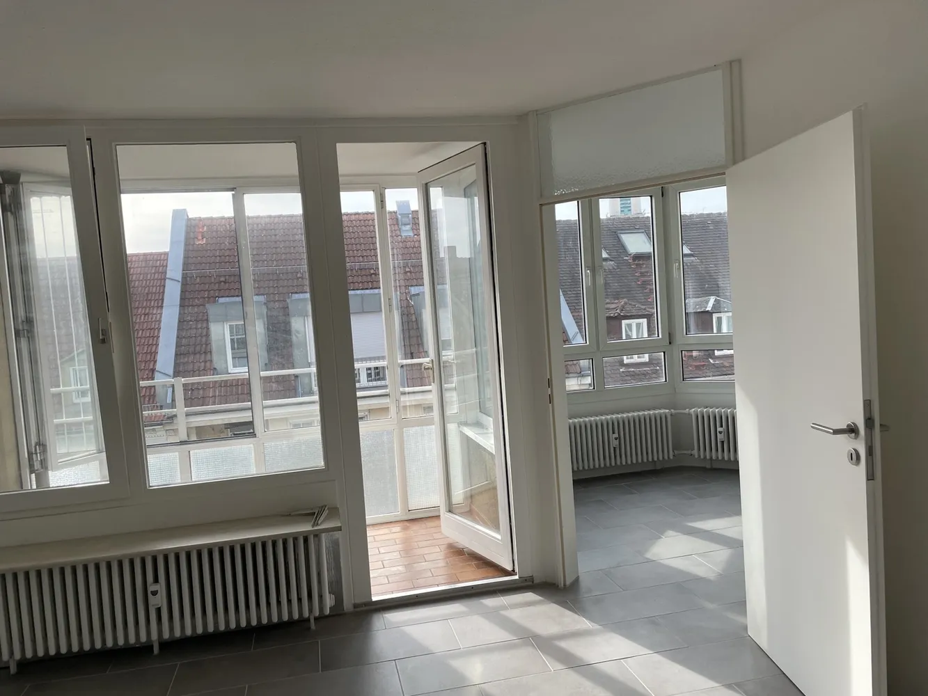 2 Zimmer Wohnung mit 70 m² in Karlsruhe – Bild 4