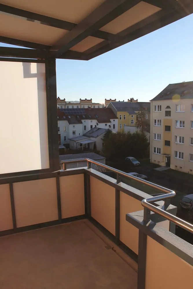 2 Zimmer Wohnung mit 49 m² in Gera – Bild 2