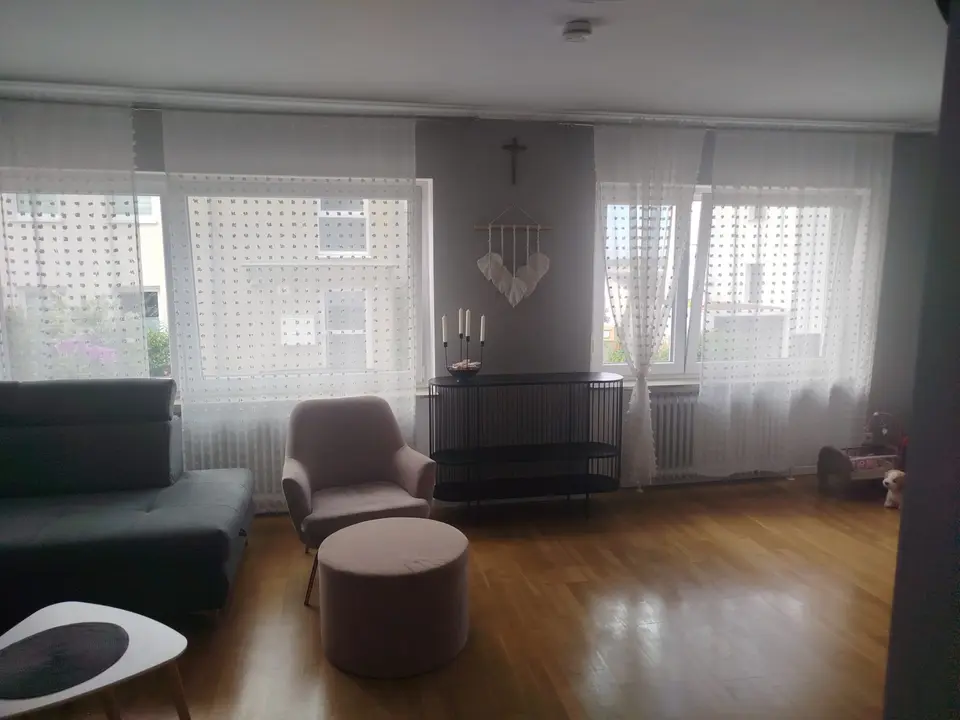 3 Zimmer Wohnung mit 76 m² in Leonberg – Bild 1