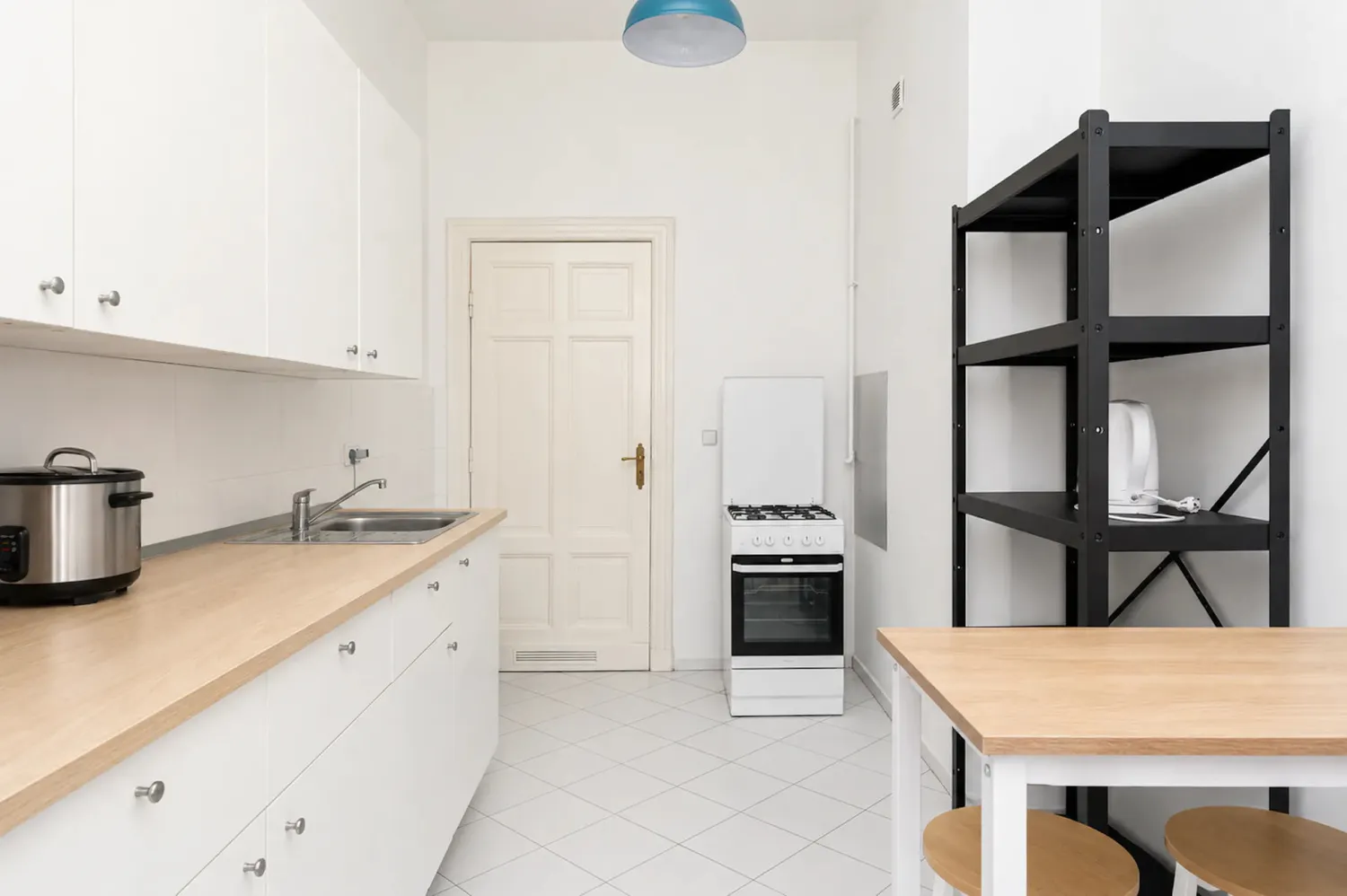 Shared room with 11 m² in Berlin – Photo 4