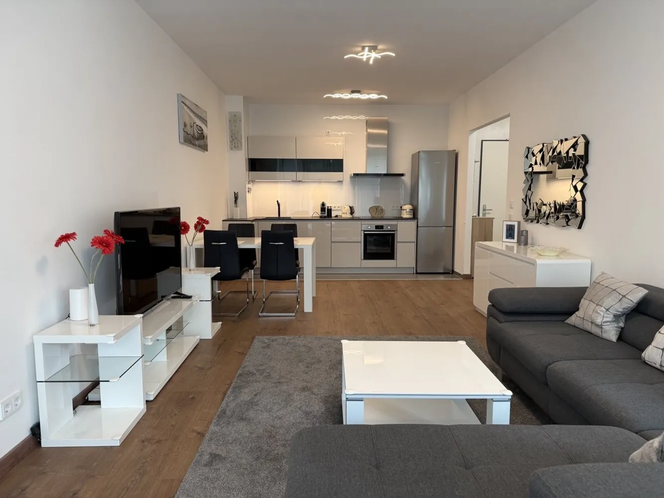 2 room apartment with 69 m² in Berlin – Photo 9