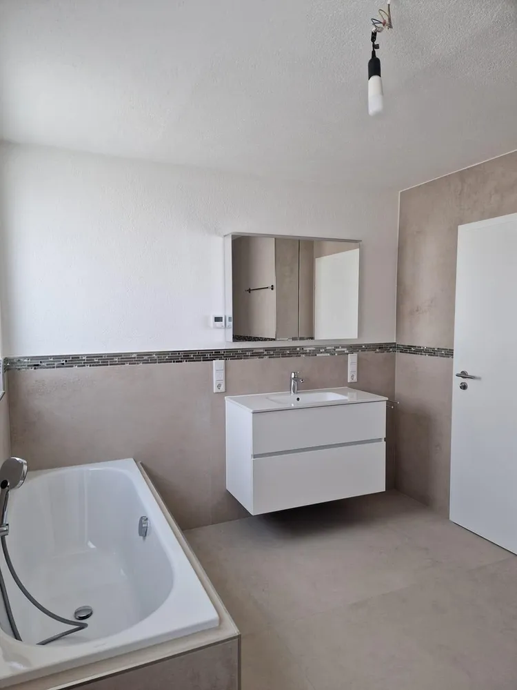 3 Zimmer Wohnung mit 89 m² in Karlsruhe – Bild 1